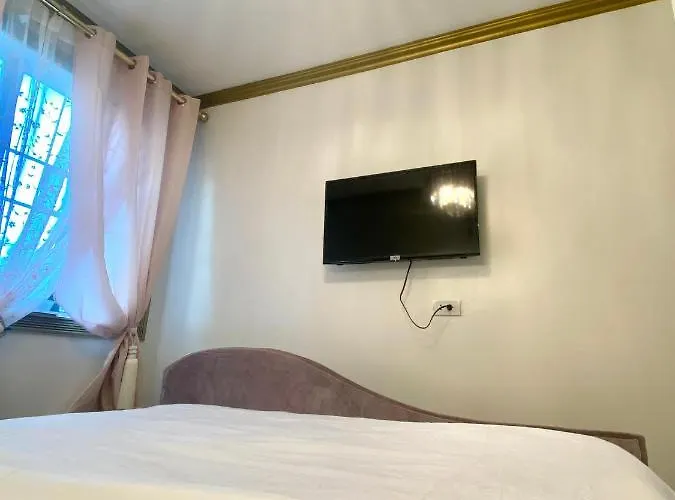 Apartment Rk Maisson Roiyale Pasig
